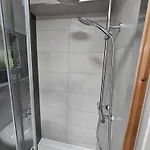 Spacious 3-bedroom House Near Centre By Homebird Management Short Lets & Serviced With En-suite Bathrooms & Free Parking Dom wakacyjny Leeds (West Yorkshire)